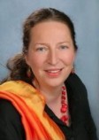 Hebamme Angela Simon,  Master of Science in Midwifery